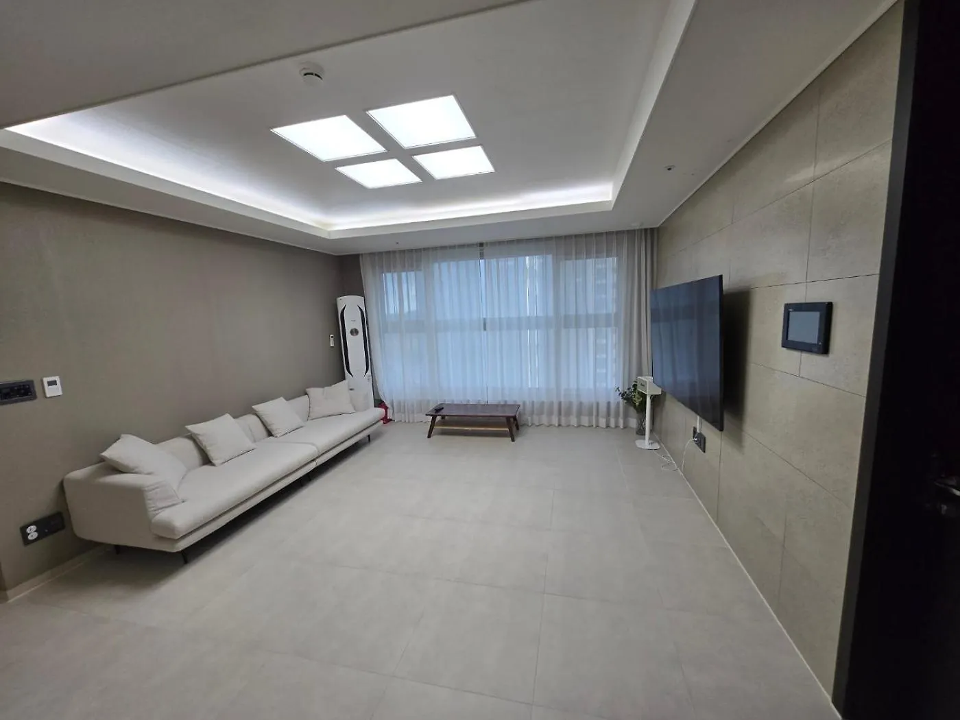 Apartment Ulsan Shimpo Kcc Residence Hwaam South Korea